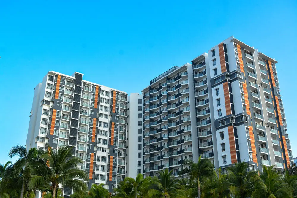 Qual a Frequência Ideal para Limpeza de Caixa d’Água em Grandes Edifícios e Como Planejar o Serviço?